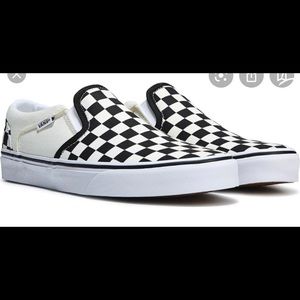 Women’s Vans - Size 9